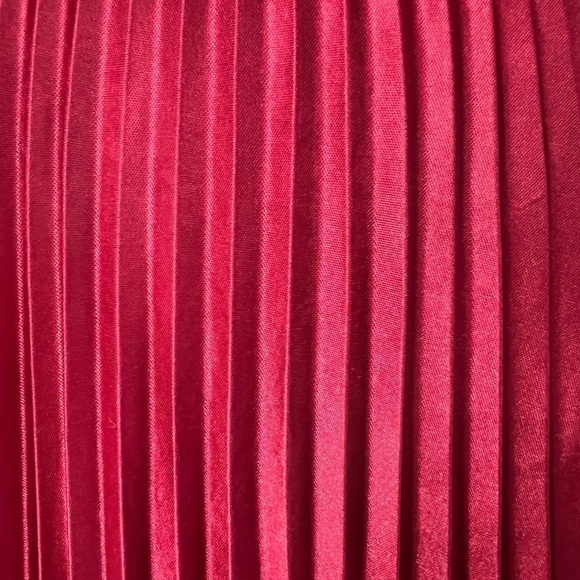 Lots of Love by Speechless Black & Red Pleated Dress - Size Small - Picture 7 of 11